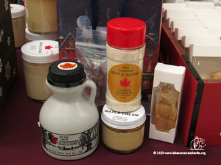 Maple gift bags (maple syrup, maple sugar, maple cream, maple candy)