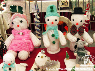 Stuffed snowmen dolls
