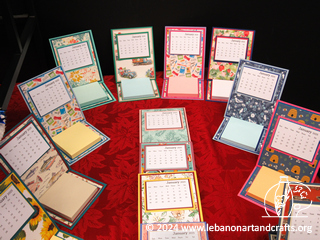 Desk calendars