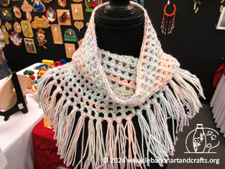 Hand knit cowl